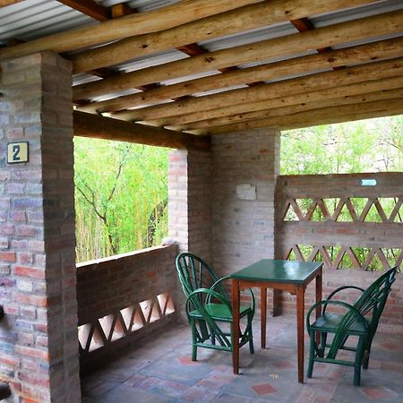 La Toma Complejo De Montana - Cabanas Y Habitaciones En Hosteria Mina Clavero Eksteriør billede