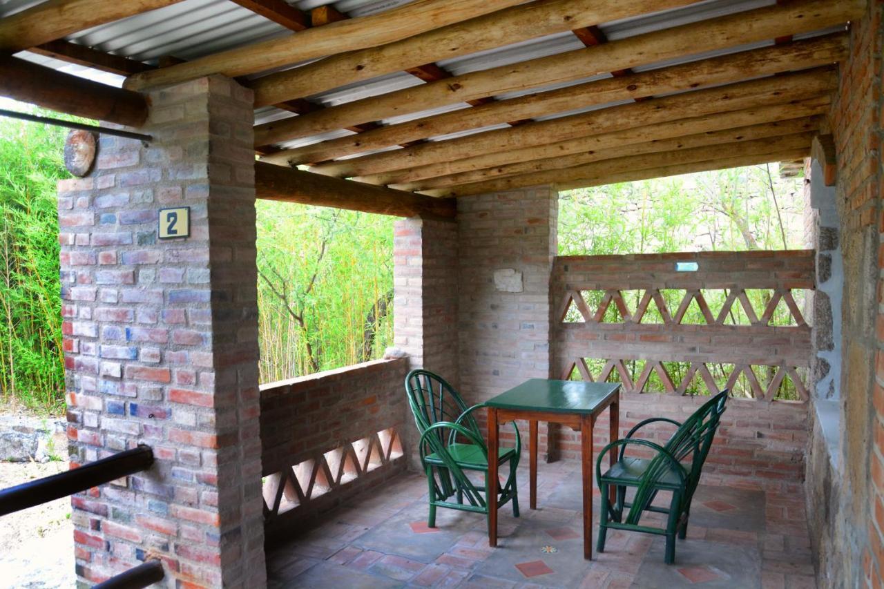 La Toma Complejo De Montana - Cabanas Y Habitaciones En Hosteria Mina Clavero Eksteriør billede