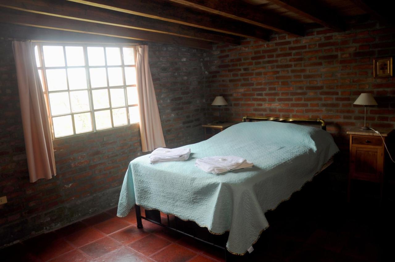 La Toma Complejo De Montana - Cabanas Y Habitaciones En Hosteria Mina Clavero Eksteriør billede