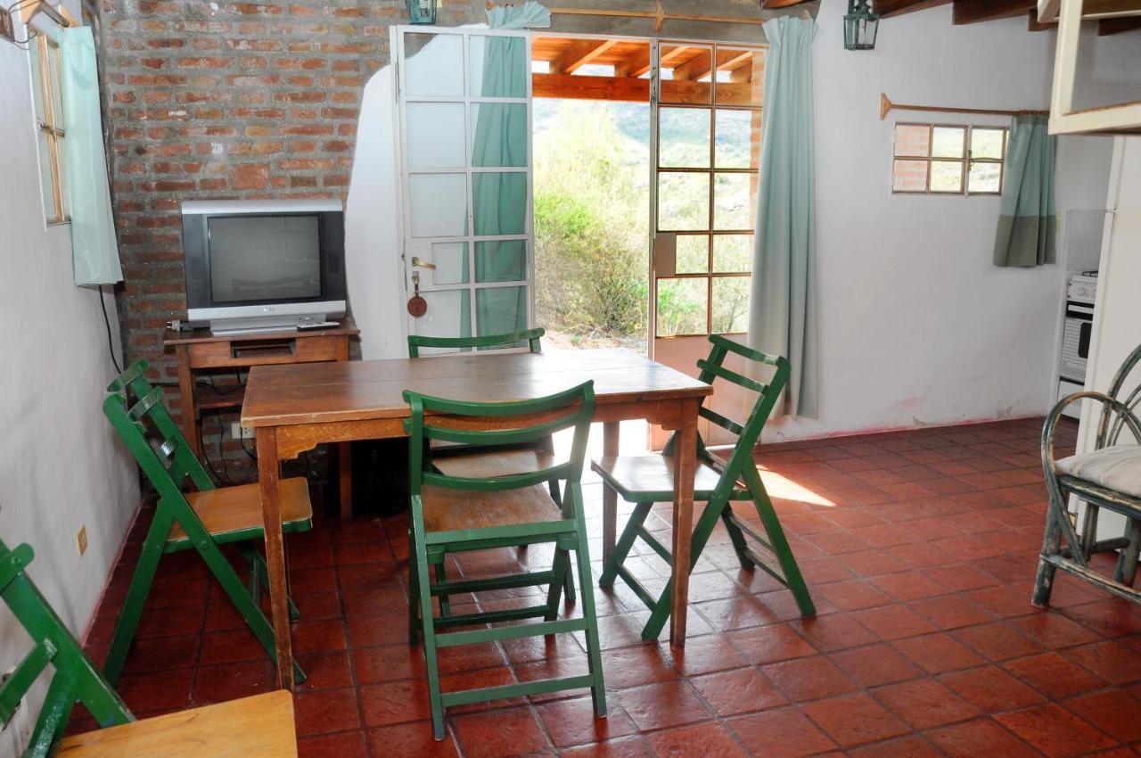 La Toma Complejo De Montana - Cabanas Y Habitaciones En Hosteria Mina Clavero Eksteriør billede
