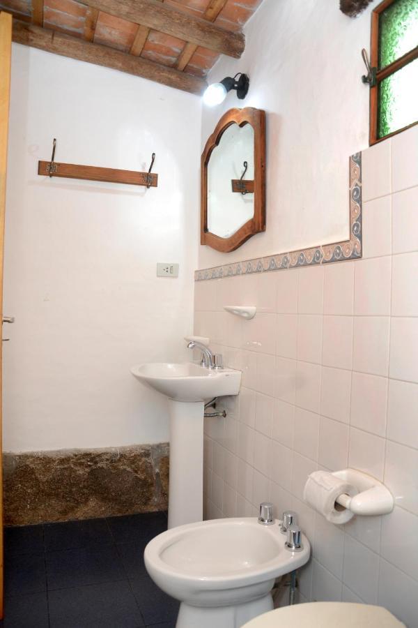 La Toma Complejo De Montana - Cabanas Y Habitaciones En Hosteria Mina Clavero Eksteriør billede