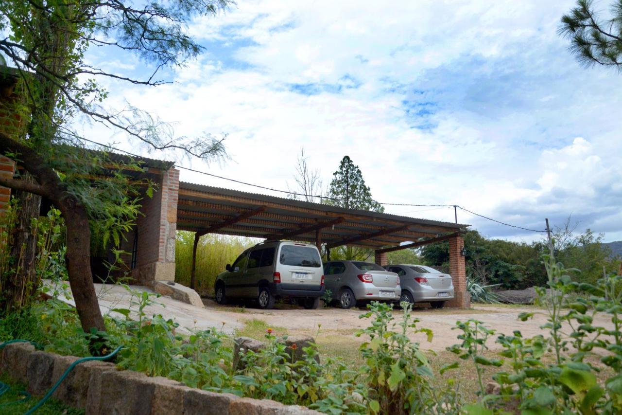 La Toma Complejo De Montana - Cabanas Y Habitaciones En Hosteria Mina Clavero Eksteriør billede