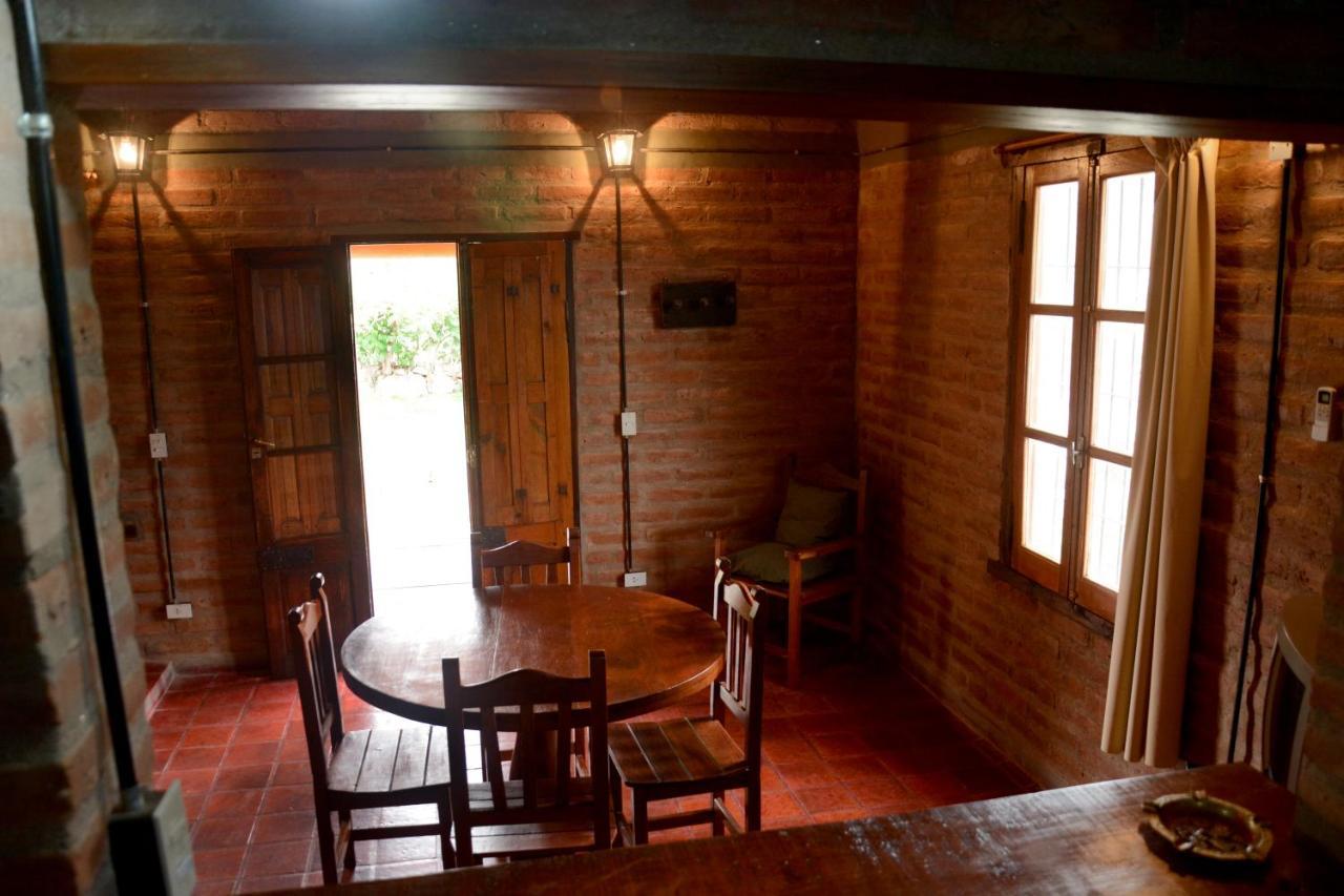 La Toma Complejo De Montana - Cabanas Y Habitaciones En Hosteria Mina Clavero Eksteriør billede